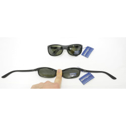 INVU Occhiali da Sole POLARIZZATI 2515 A Nero Elastico INDEFORMABILE Lenti 100% UV Block Sunglasses Polarized